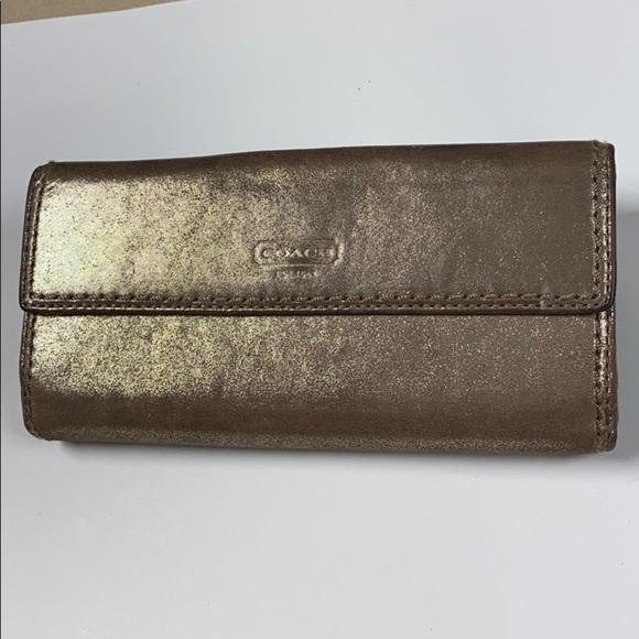 Coach Metallic Gold Leather Turnlock Clutch Wallet - Picture 3 of 15